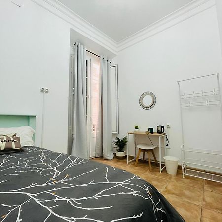 Malak-Rooms Malaga Exterior photo
